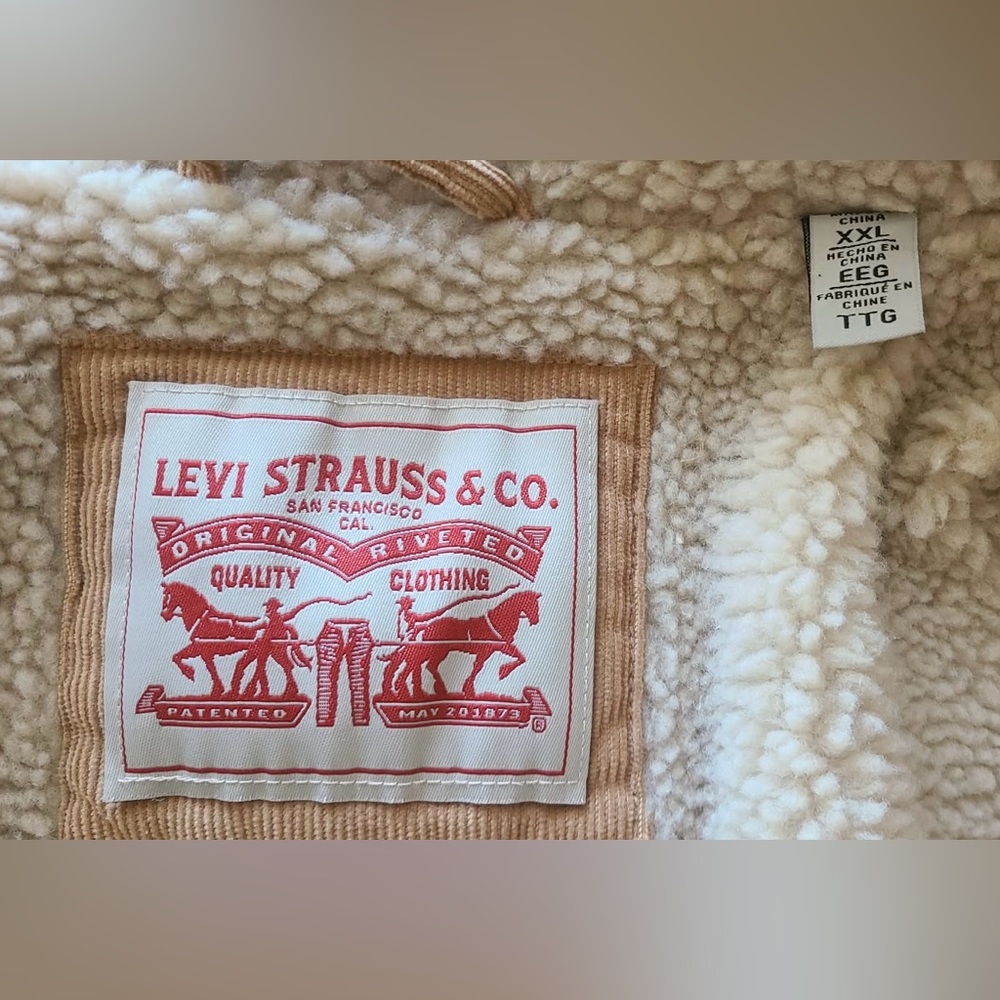 Levi's Corduroy Sherpa-Lined Jacket in Tan - Picture 2 of 12